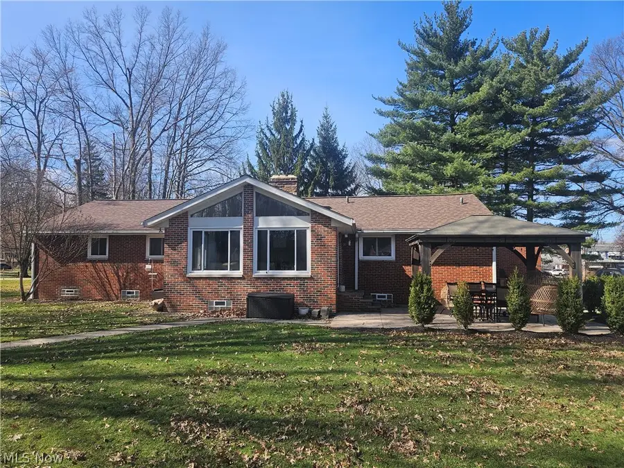 3015 Rockefeller Road, Willoughby Hills, OH 44092 - #3