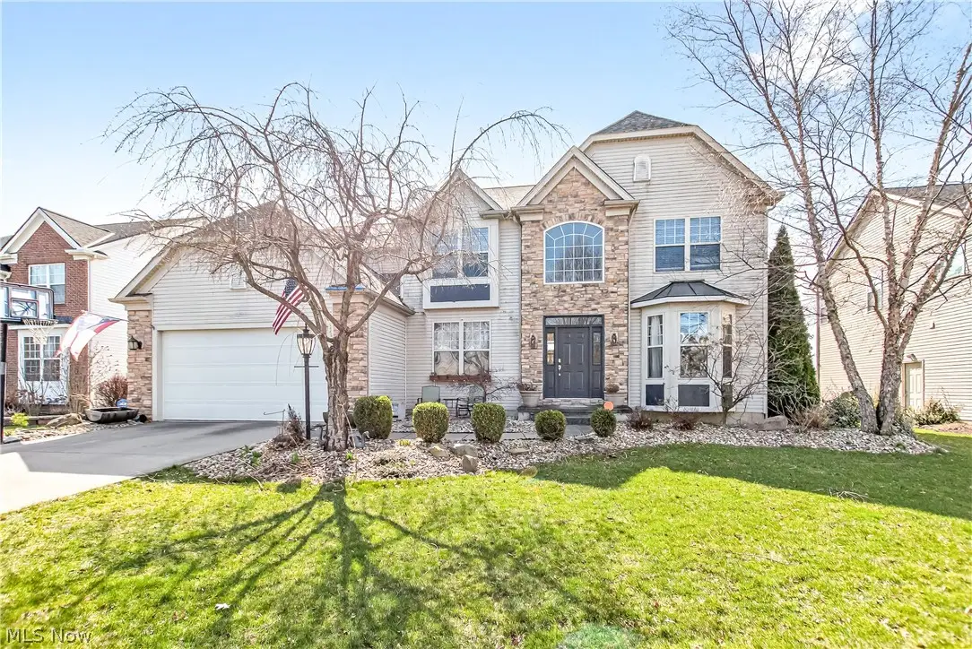 38715 Berkshire Avenue, Avon, OH 44011 - #1