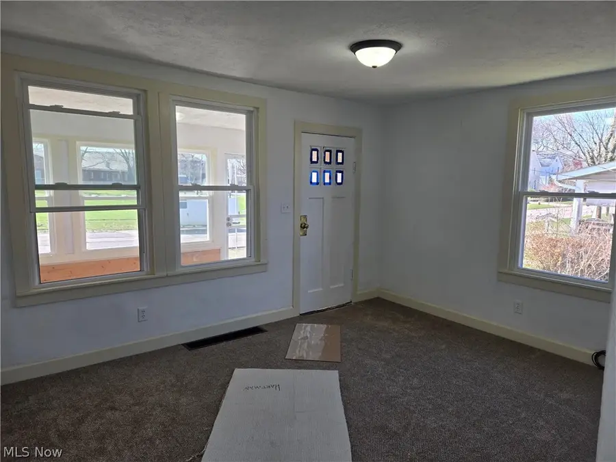 319 17th Street, Elyria, OH 44035 - #2