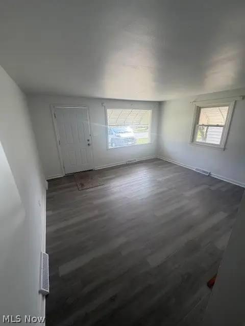 417 9th Street, Struthers, OH 44471 - #3