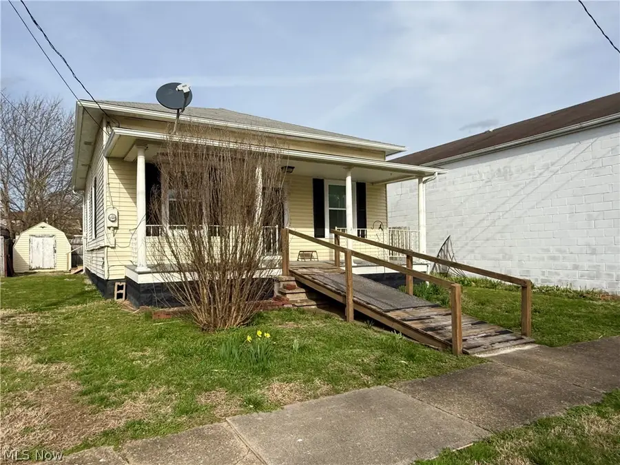 113 Creel Street, Saint Marys, WV 26170 - #2