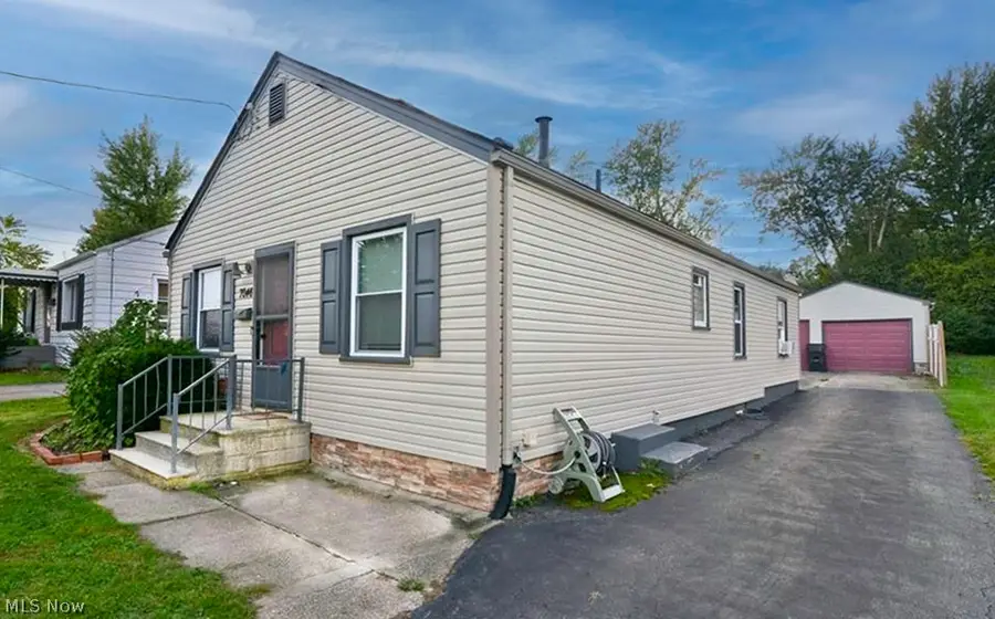 7046 Southern Boulevard, Youngstown, OH 44512 - #2