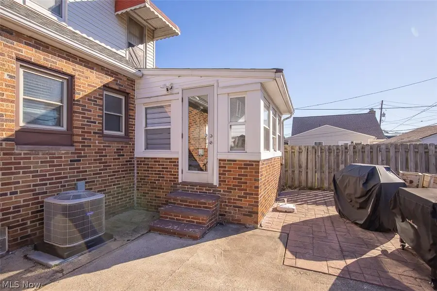 903 North Avenue, Cleveland, OH 44134 - #2