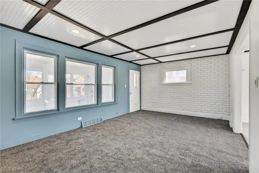 9602 Plymouth Avenue, Garfield Heights, OH 44125 - #2