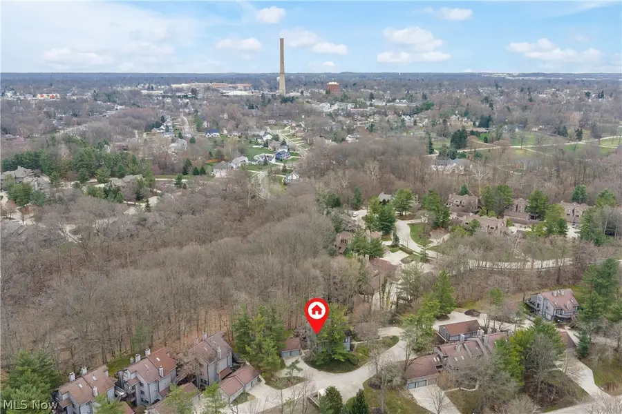 2141 Pinebrook Trail, Cuyahoga Falls, OH 44223 - #2