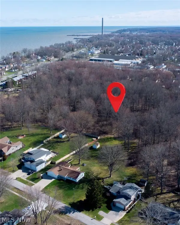 Woodruff Drive, Sheffield Lake, OH 44054