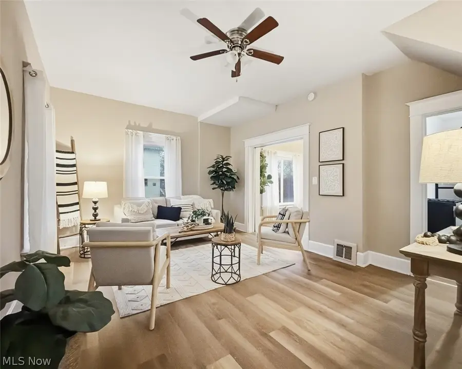 702 Dickson Street, Youngstown, OH 44502 - #2