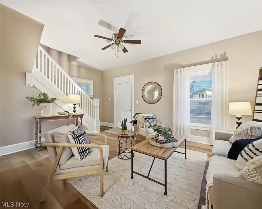 702 Dickson Street, Youngstown, OH 44502 - #3