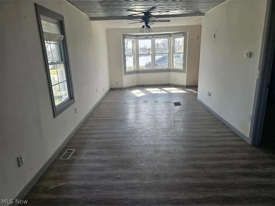 27292 Lake Front Drive, Beloit, OH 44609 - #3