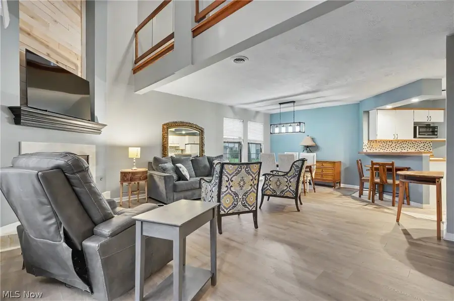 1323 Red Tail Hawk Court #4, Youngstown, OH 44512 - #2