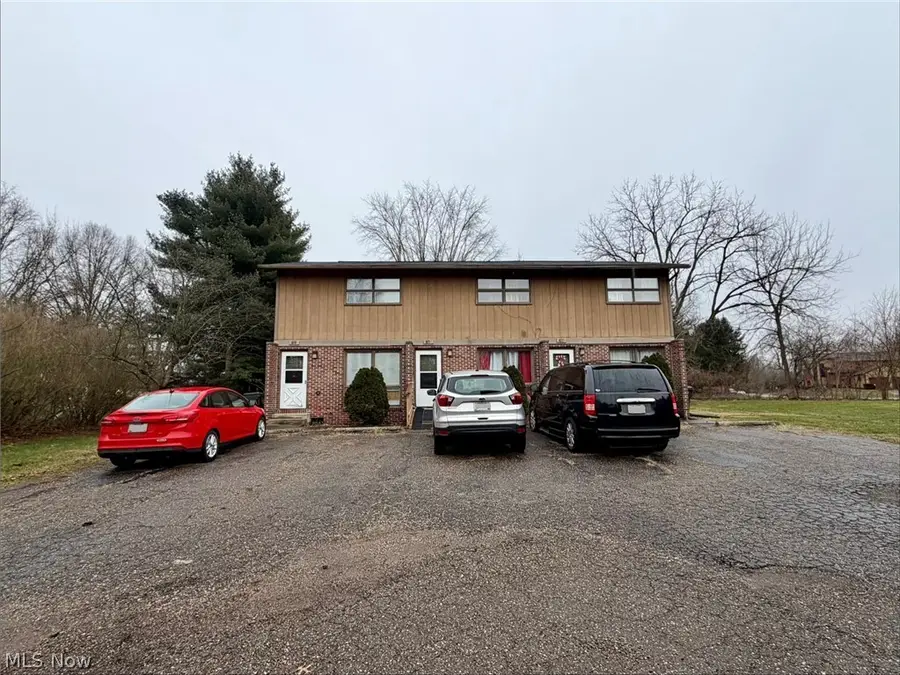 792 Kingwood Ne Drive, Bolivar, OH 44612 - #2