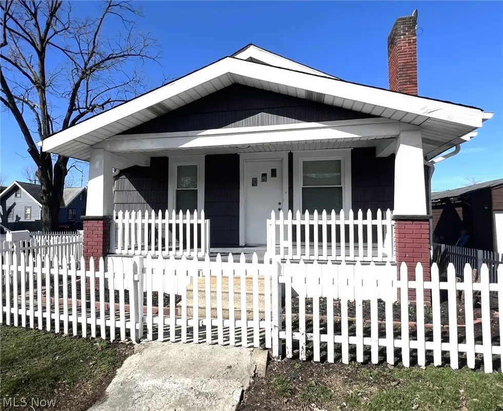 1825 Bernice Ne Court, Canton, OH 44705 - #1