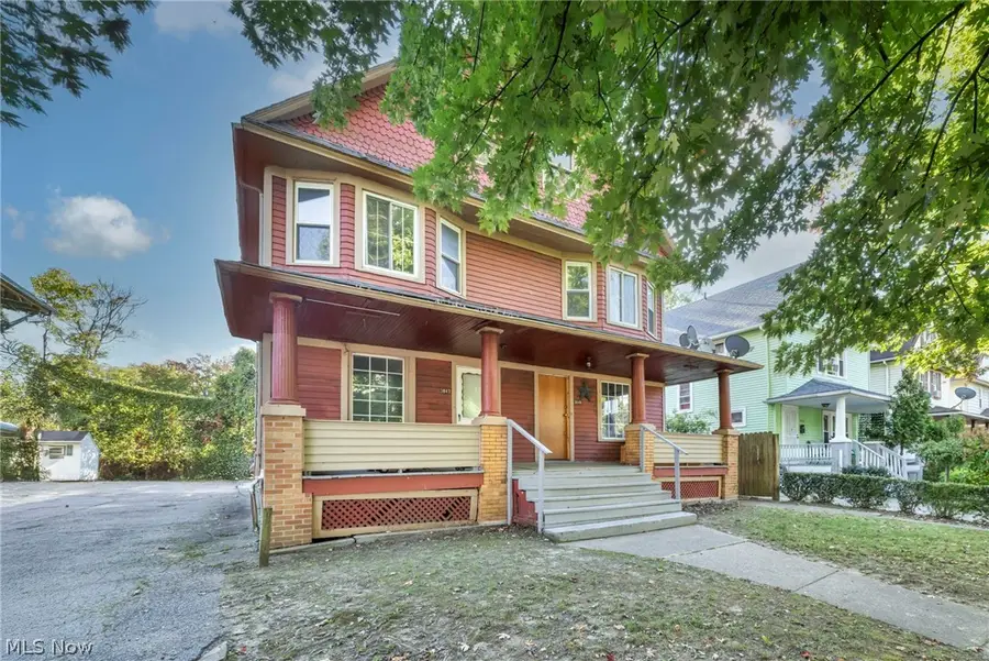 3847 W 38th Street, Cleveland, OH 44109 - #2