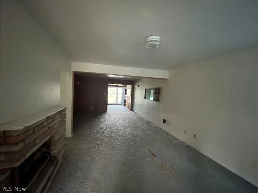 706 Vine Street, Tiltonsville, OH 43963 - #2