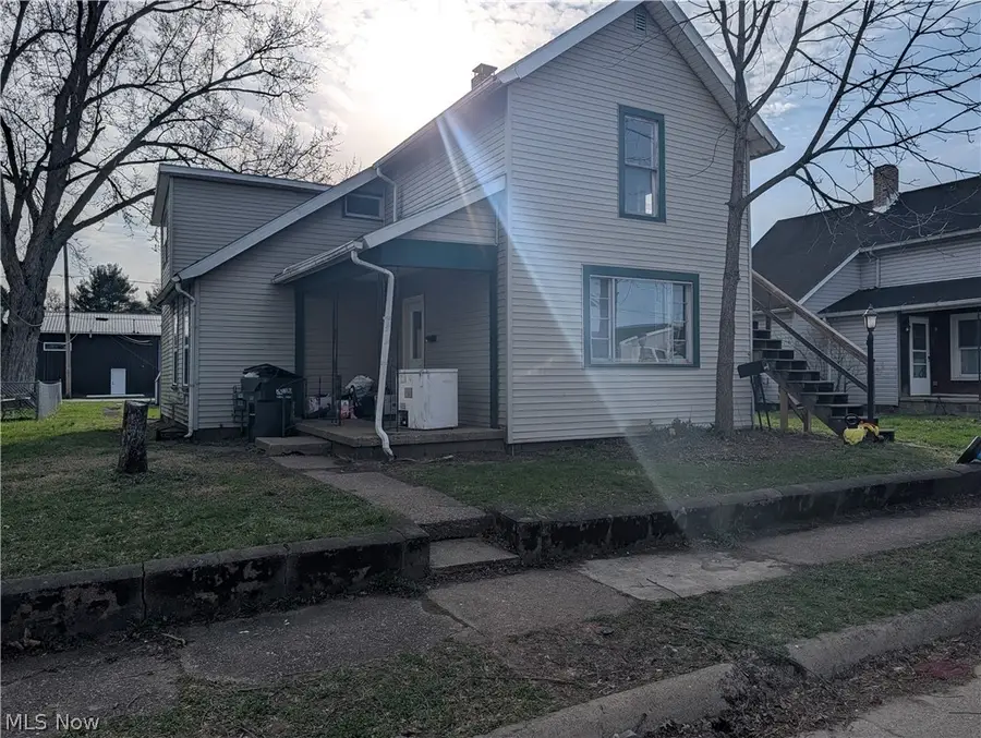 722 John, Coshocton, OH 43812 - #2