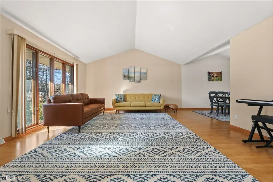 32420 Tracy Lane, Solon, OH 44139 - #2