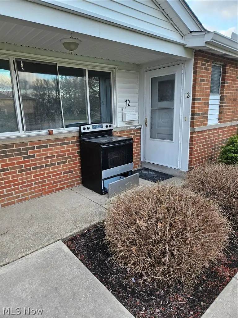 25600 Country Club Boulevard #12, North Olmsted, OH 44070 - #1