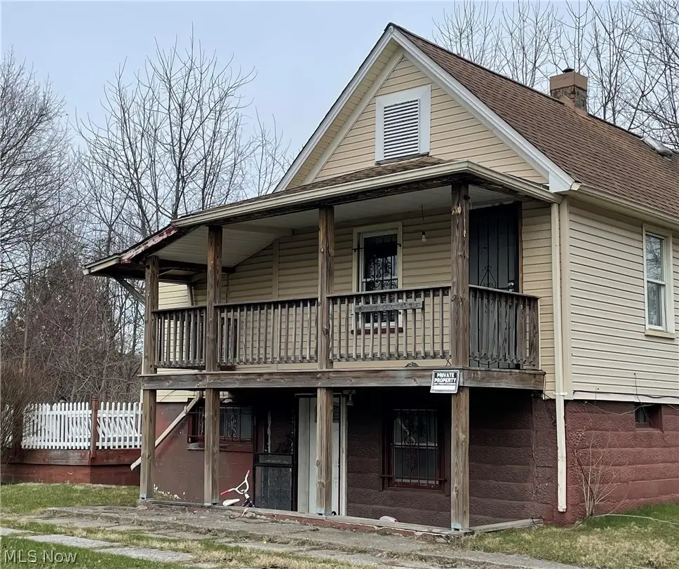 60 John Street, Struthers, OH 44471 - #1
