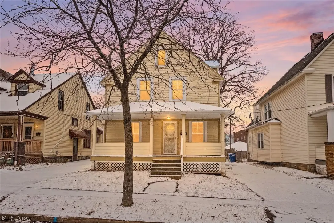 1474 Winchester Avenue, Lakewood, OH 44107 - #1