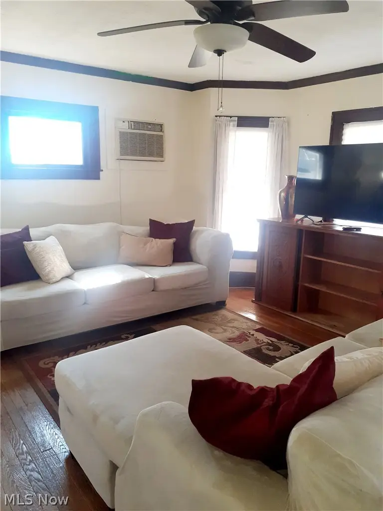 1512 Middle Avenue, Elyria, OH 44035 - #3