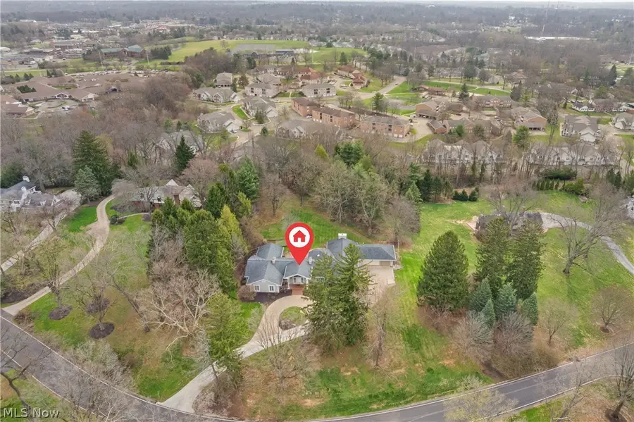 2520 Glenmont Nw Road, Canton, OH 44708 - #2