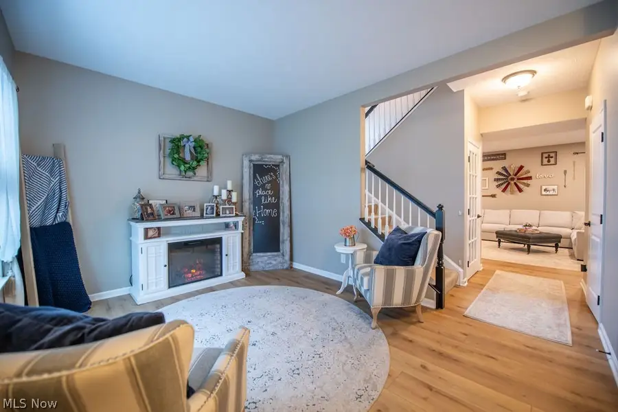 7674 Knollridge Ne Avenue, Canton, OH 44721 - #3