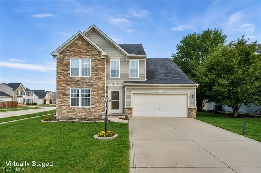 147 Stone Ridge Way, Berea, OH 44017 - #2