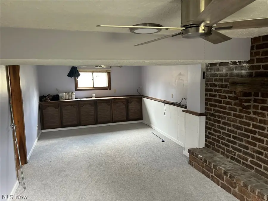 2496 Vollmer Avenue, Austintown, OH 44451 - #3