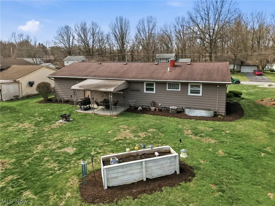 2855 Vollmer Drive, Austintown, OH 44511 - #3