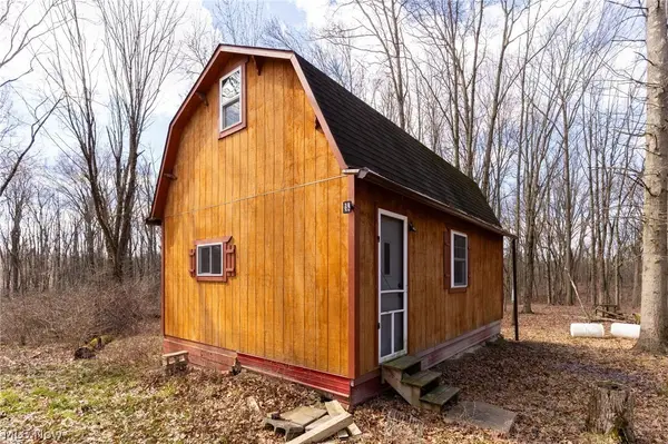 22681 Lexington Road, Alliance, OH 44601