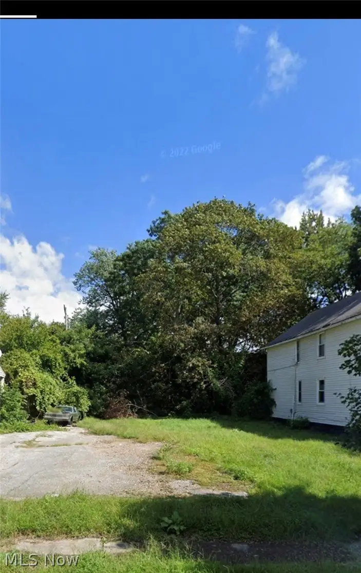 2291 E 90th Street, Cleveland, OH 44106 - #1