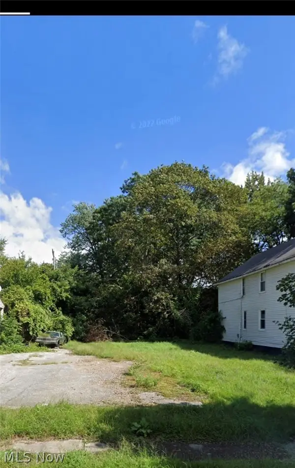 2291 E 90th Street, Cleveland, OH 44106