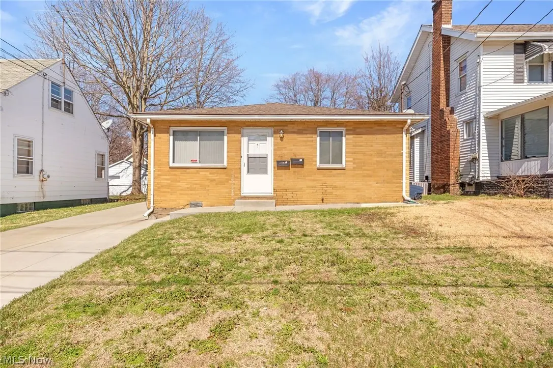 37 & 39 W Woodsdale Avenue, Akron, OH 44301 - #1