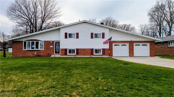 831 Mill Street, Conneaut, OH 44030