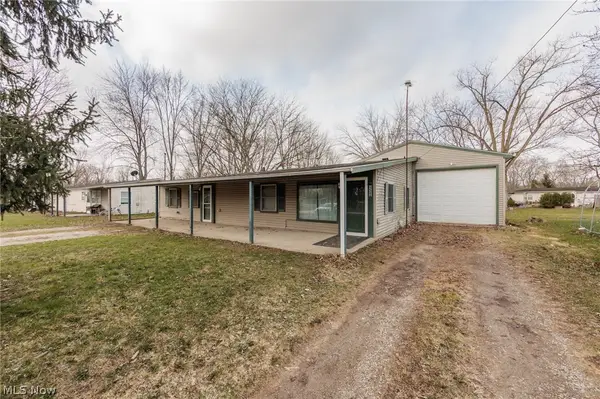 12286 Eaton Boulevard, Grafton, OH 44044