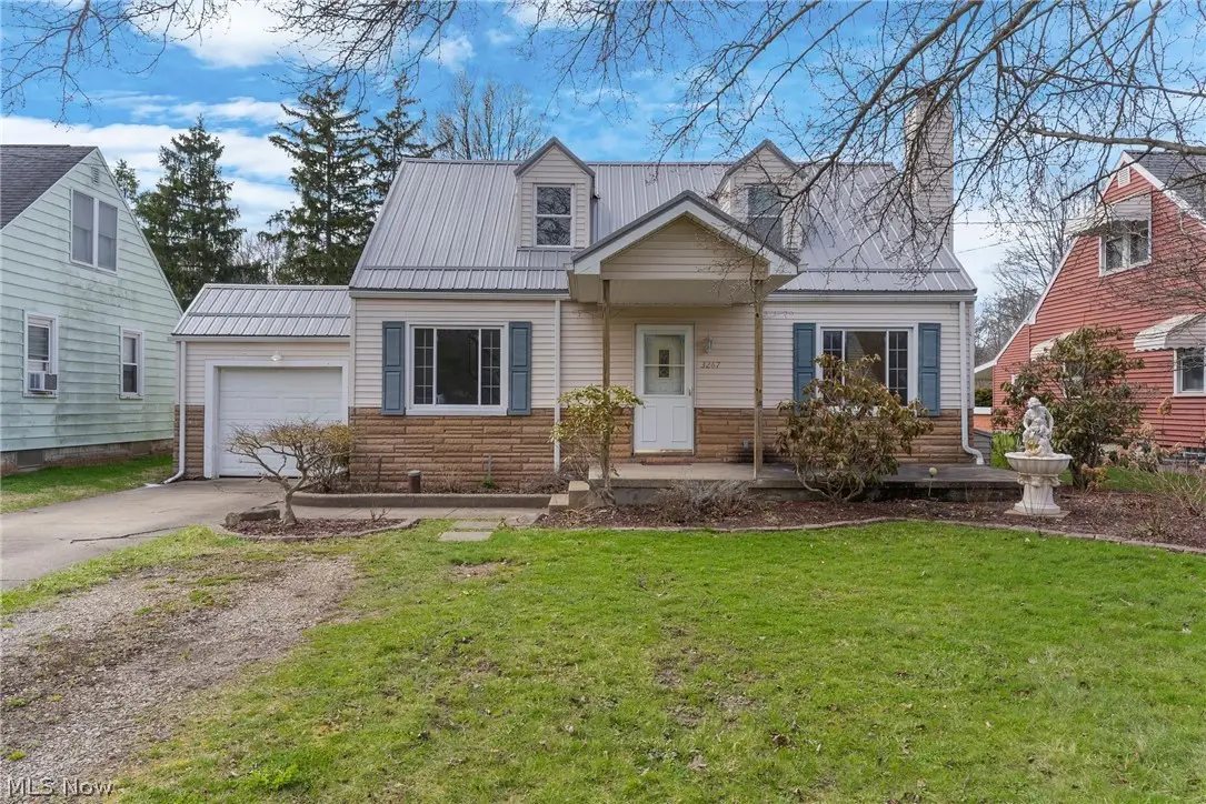 3267 Bell Wick Road, Hubbard, OH 44425 - #1