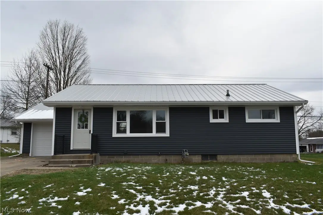 1213 Sleepy Hollow Drive, Coshocton, OH 43812 - #1