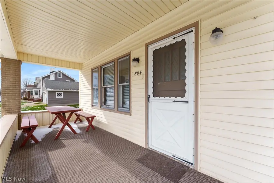 804 NE Medill Ne Avenue, Massillon, OH 44646 - #3