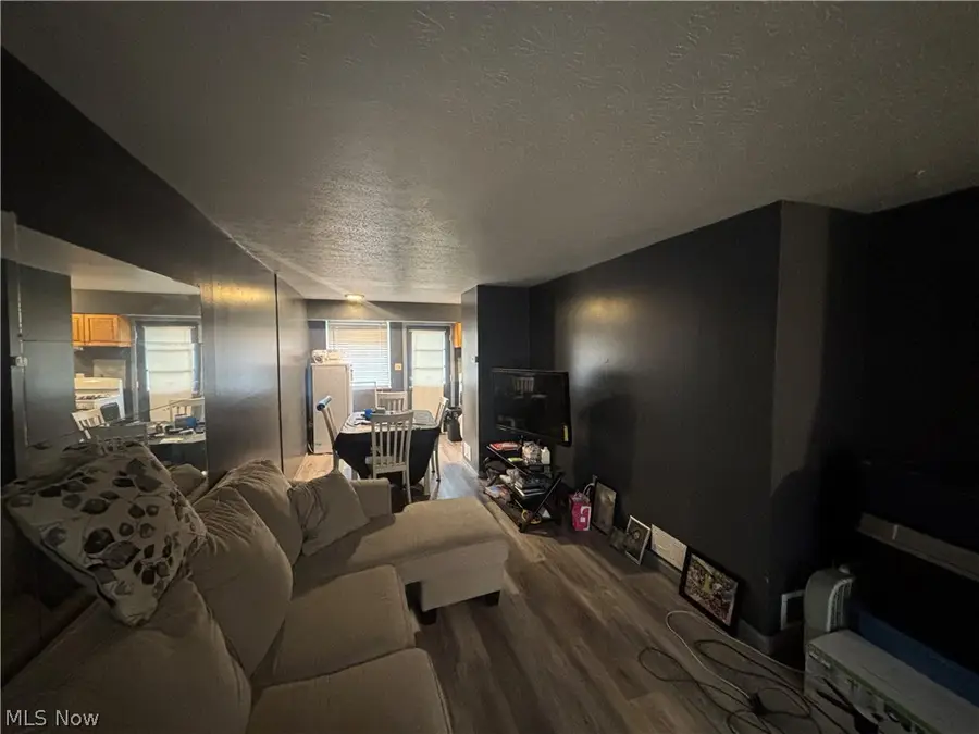 4668 Country Lane #6, Warrensville Heights, OH 44128 - #3