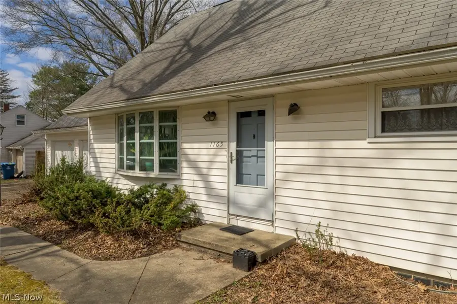 1165 Hampton Road, Kent, OH 44240 - #3