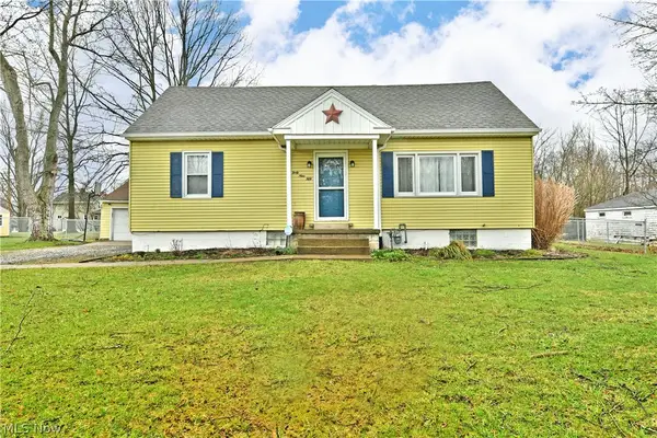 4950 Myrtle Nw Avenue, Warren, OH 44483