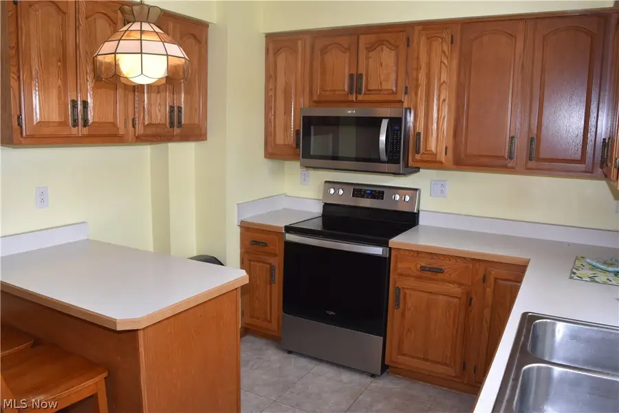 196 Maple Avenue, Saint Clairsville, OH 43950 - #2