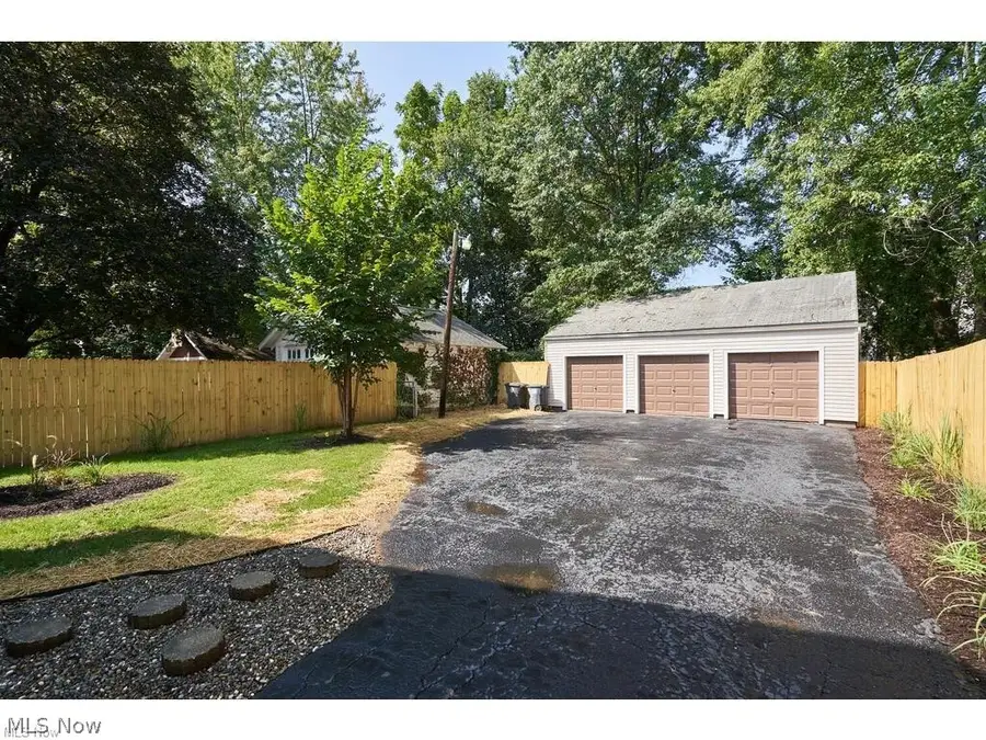 688 Dayton Street, Akron, OH 44310 - #2