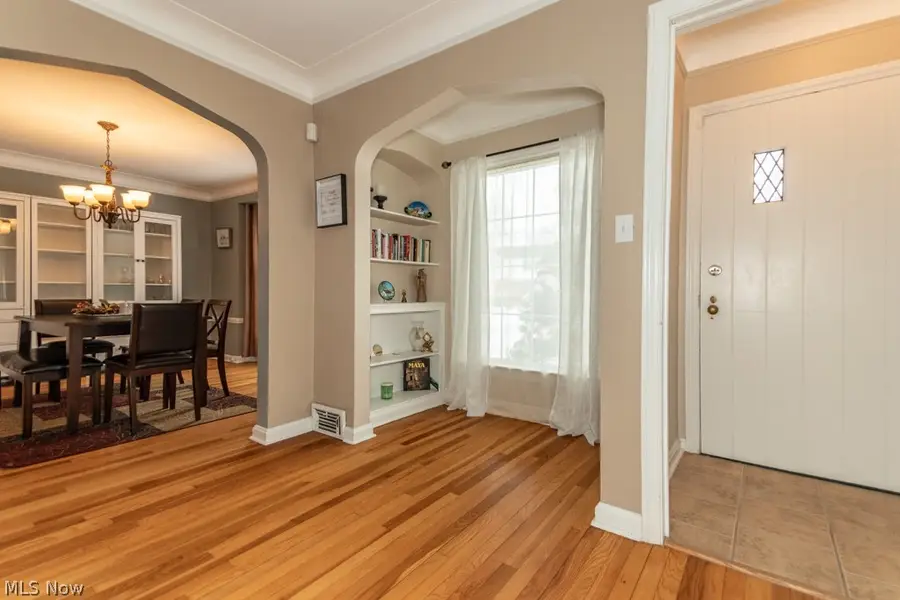 3622 Northcliffe Road, University Heights, OH 44118 - #2