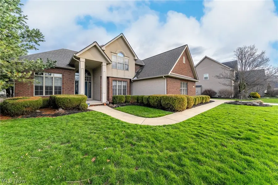 35914 Hanamar Drive, Avon, OH 44011 - #3