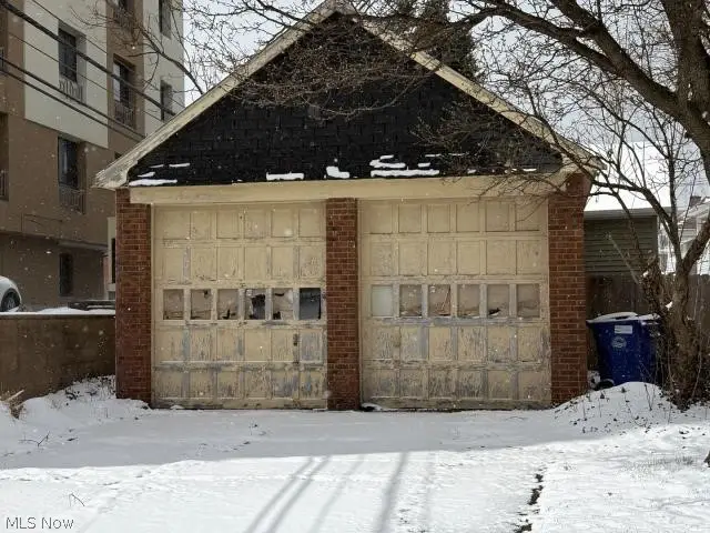 12008 Buckingham Avenue, Cleveland, OH 44120 - #3