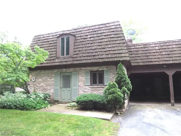 200 Granger Road #11, Medina, OH 44256