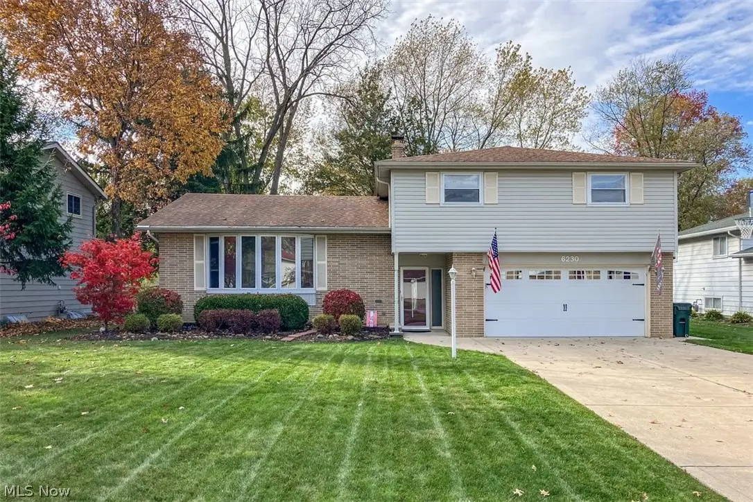 6230 Somerset Drive, North Olmsted, OH 44070 - #1