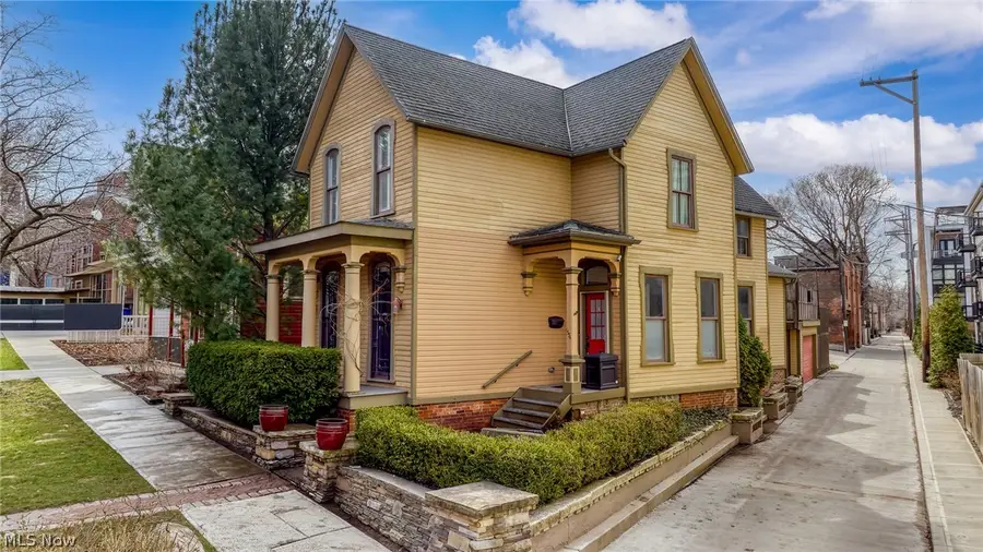 1554 W 29th Street, Cleveland, OH 44113 - #2