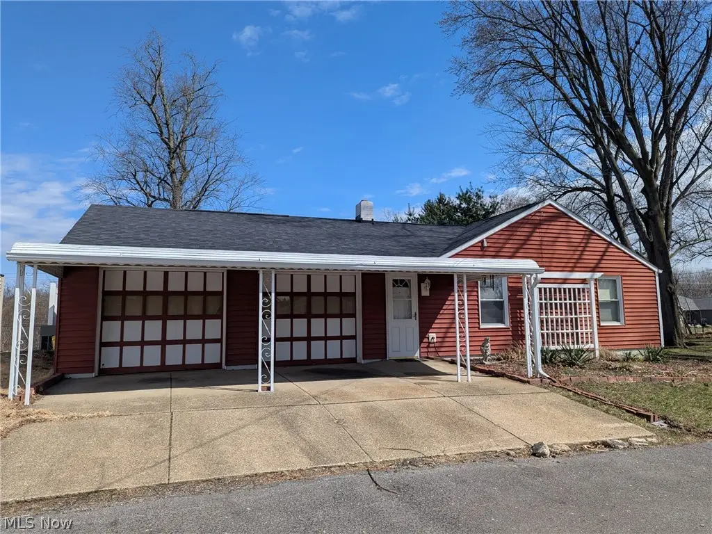 686 Portage Lakes Drive, Akron, OH 44319 - #1